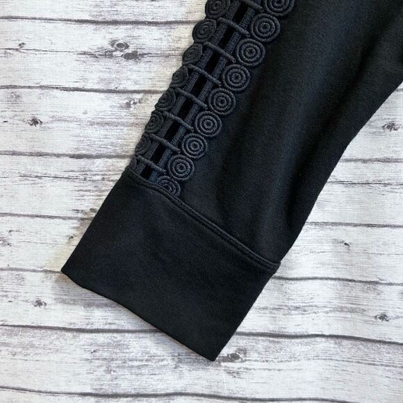 Lilly Pulitzer Skipper Solid Popover Dress - Picture 5 of 13